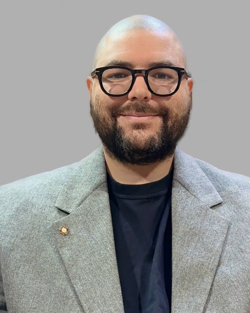 Dr. Carlos Tohá Daza